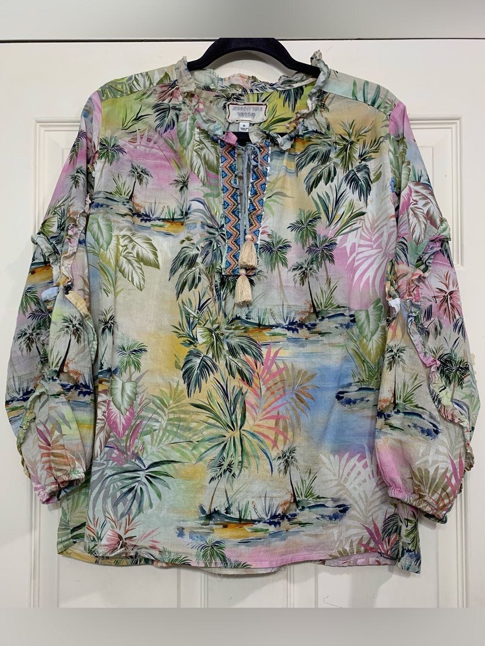 Johnny Was Tropical Theme Ruffle Medium Long Sleeve Women’s Blouse.        3964L